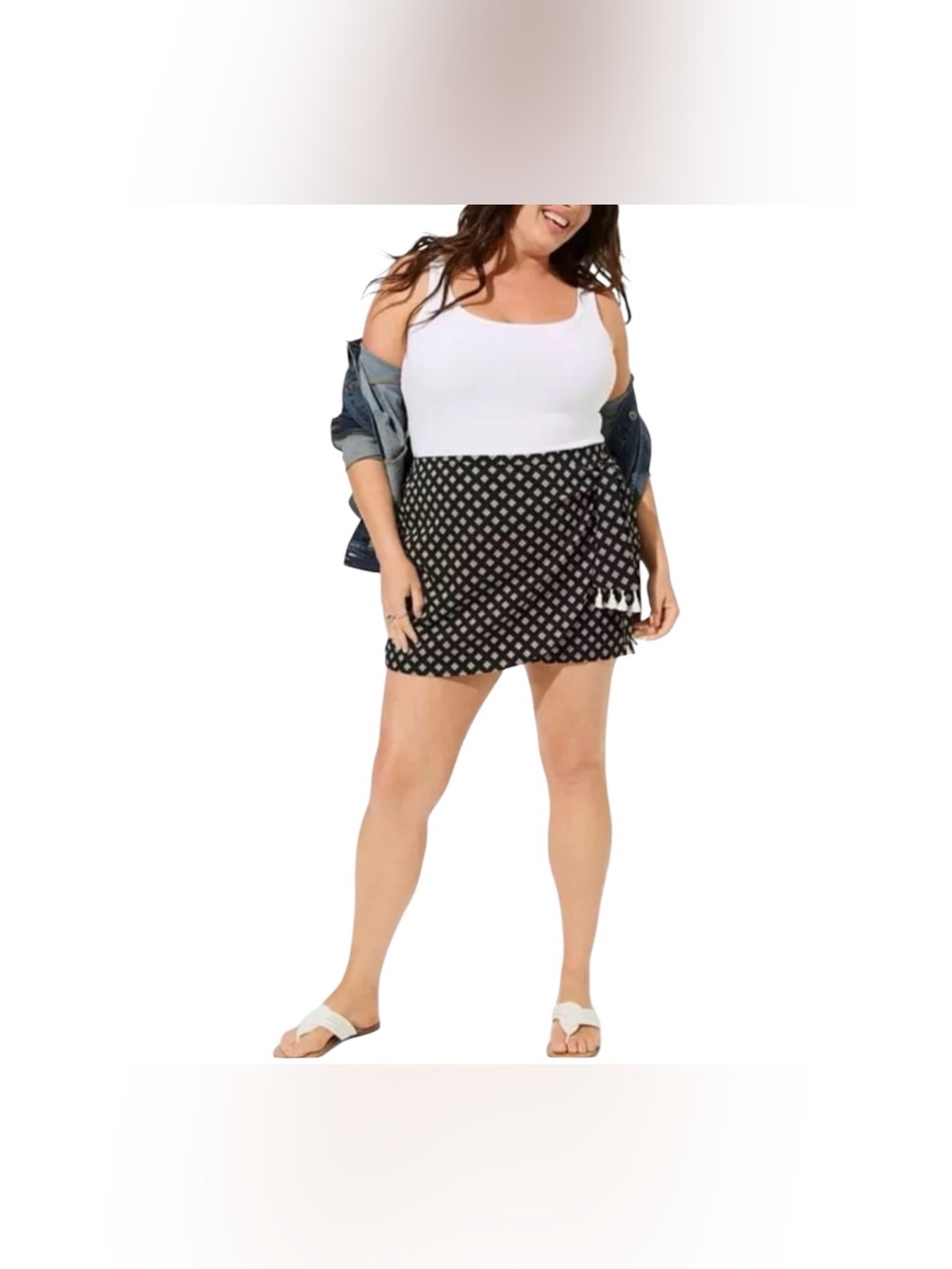NWOT Torrid Stretch Challis Skort size 3 (3X) Black Geometric Tie Waist Tassels